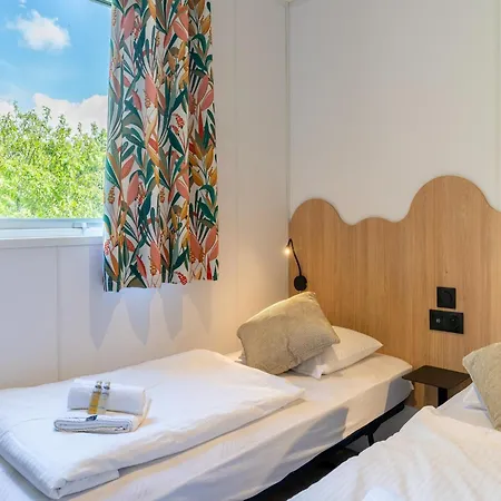 Chalet New Vennepark Caravan 463 6p *
