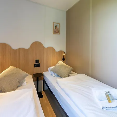 New Vennepark Caravan 463 6p Chalet